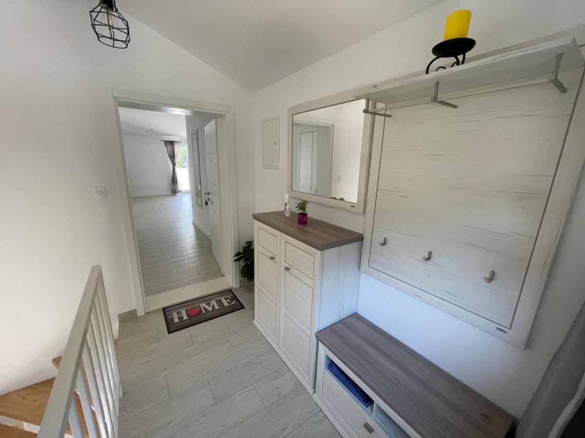 Apartman Mili Baška Voda المظهر الخارجي الصورة