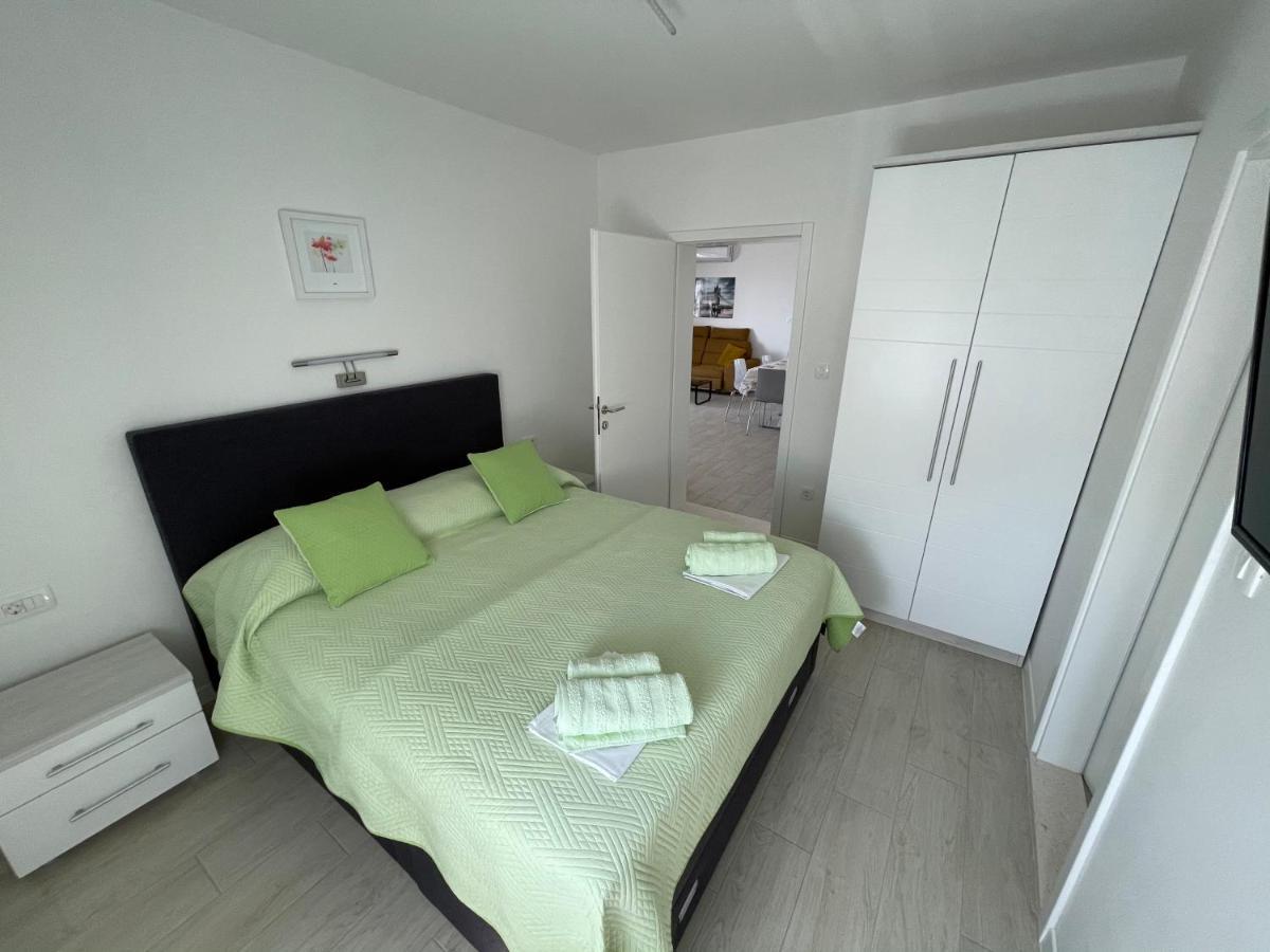 Apartman Mili Baška Voda المظهر الخارجي الصورة
