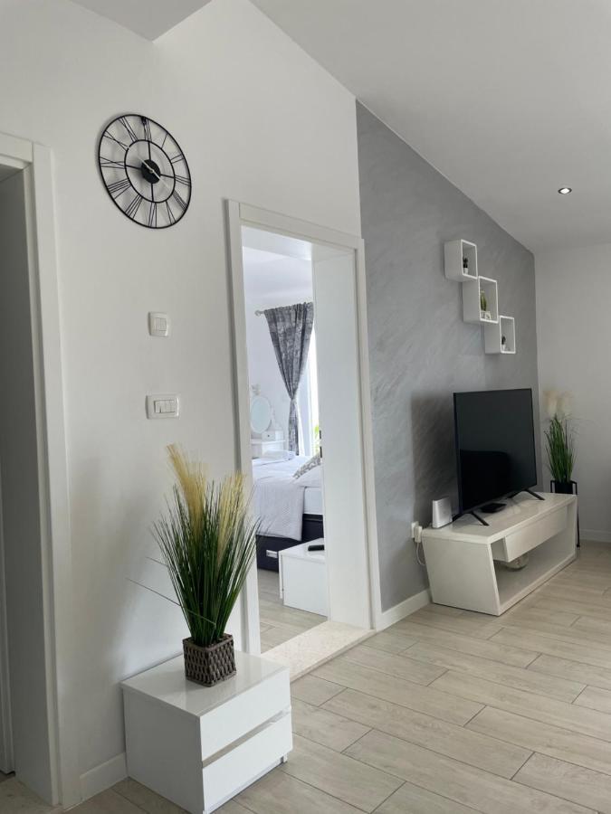 Apartman Mili Baška Voda المظهر الخارجي الصورة