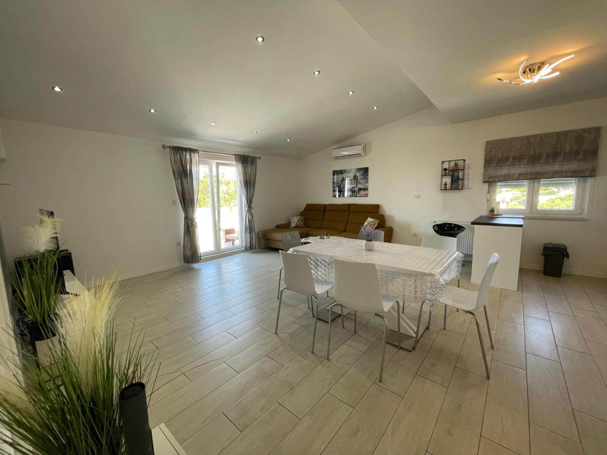 Apartman Mili Baška Voda المظهر الخارجي الصورة