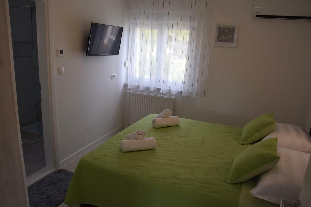 Apartman Mili Baška Voda المظهر الخارجي الصورة