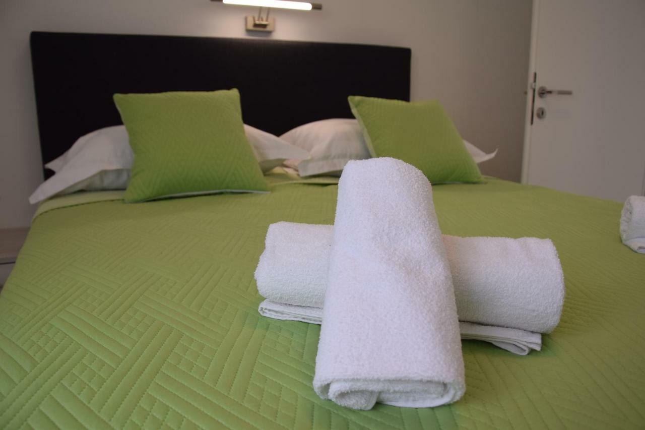 Apartman Mili Baška Voda المظهر الخارجي الصورة
