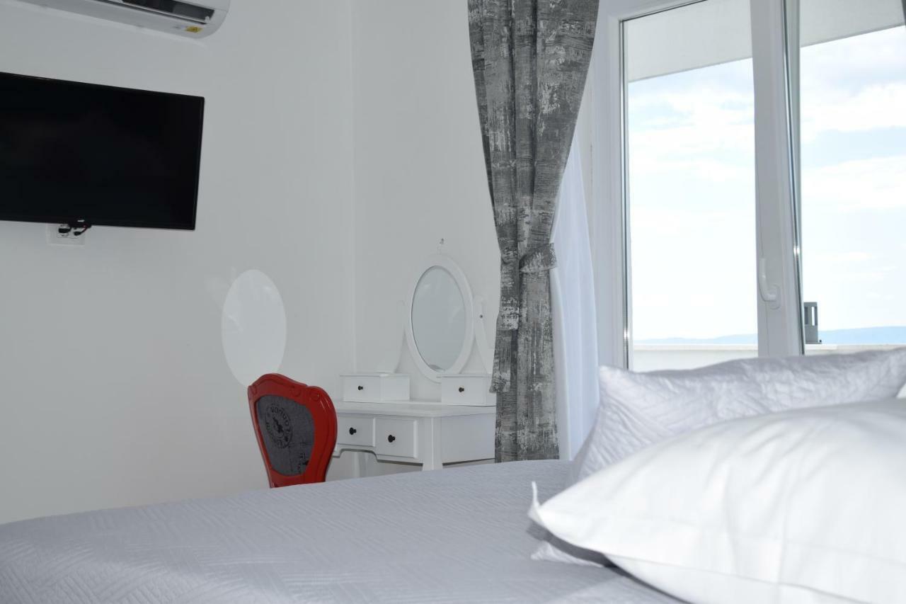 Apartman Mili Baška Voda المظهر الخارجي الصورة